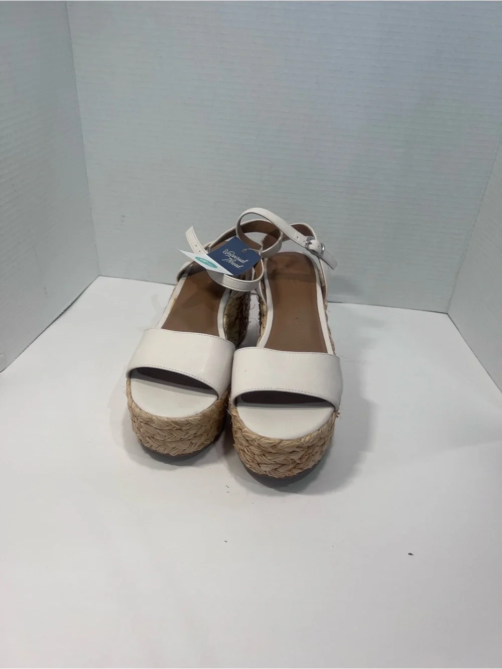 Universal Thread White Espadrille Wedge Sandals